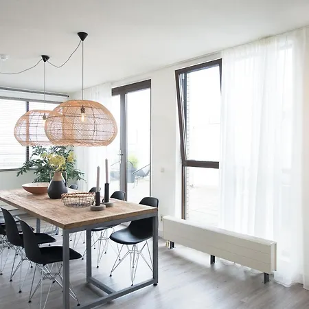 Apartment Modern With A View Of The Scheveningen Harbor The Hague