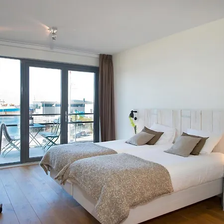 Modern With A View Of The Scheveningen Harbor Apartment *