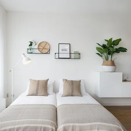 Modern With A View Of The Scheveningen Harbor Apartment The Hague