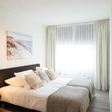 Apartment Modern With A View Of The Scheveningen Harbor The Hague