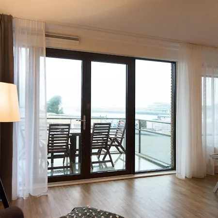 Modern With A View Of The Scheveningen Harbor Apartment