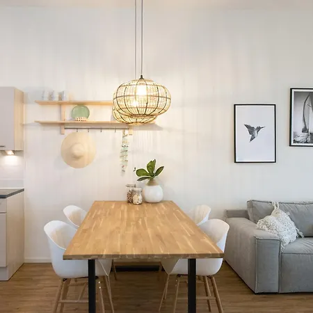 Apartment Modern With A View Of The Scheveningen Harbor The Hague