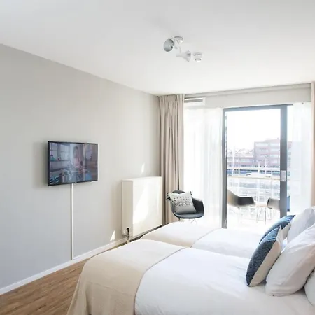 Modern With A View Of The Scheveningen Harbor *