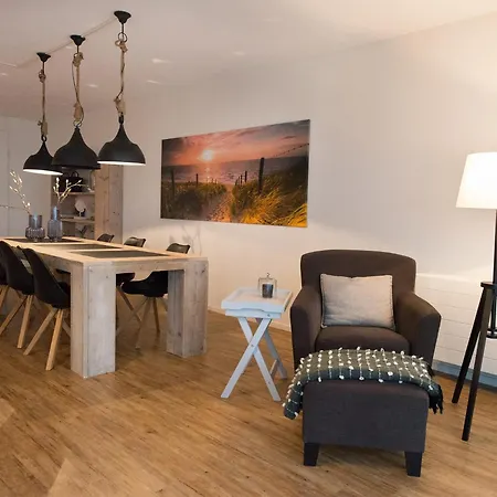 Modern With A View Of The Scheveningen Harbor * 海牙