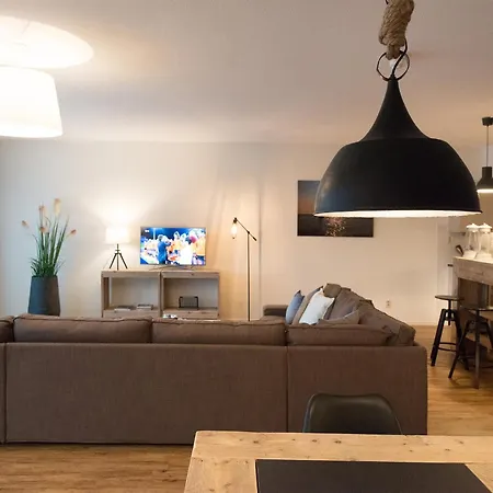 Modern With A View Of The Scheveningen Harbor Apartment *