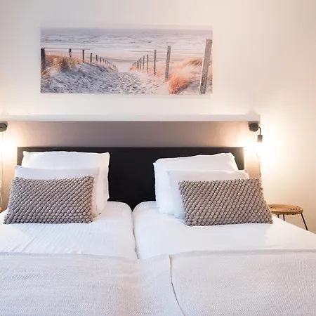 Modern With A View Of The Scheveningen Harbor *
