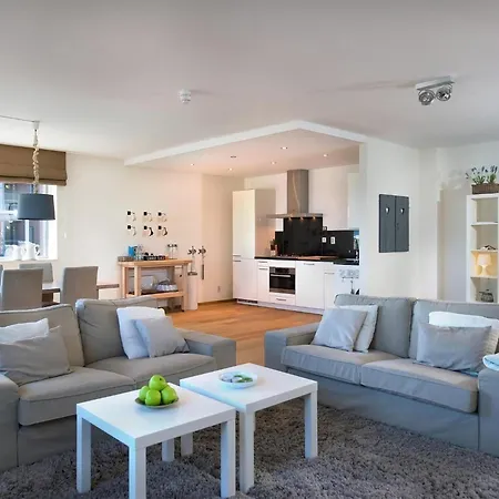 Modern With A View Of The Scheveningen Harbor Apartment *